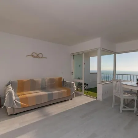 Bayview By Lovelystay