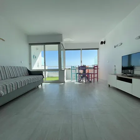 Apartment Bayview